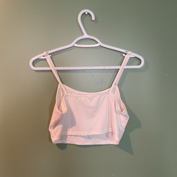 🌟2 for $20🌟 Basic White & Black Cropped Tank Tops - Picture 2 of 4